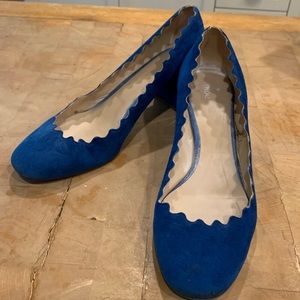 Chloe Su/ki waves med/pump. Size 10